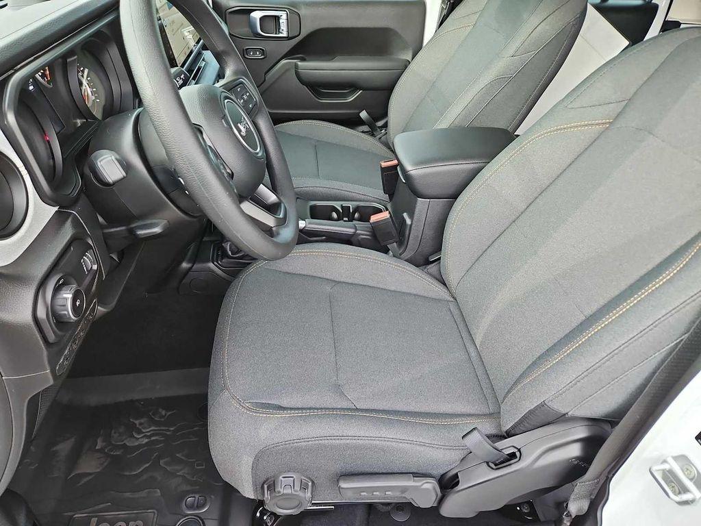 new 2026 Jeep Wrangler car, priced at $39,050