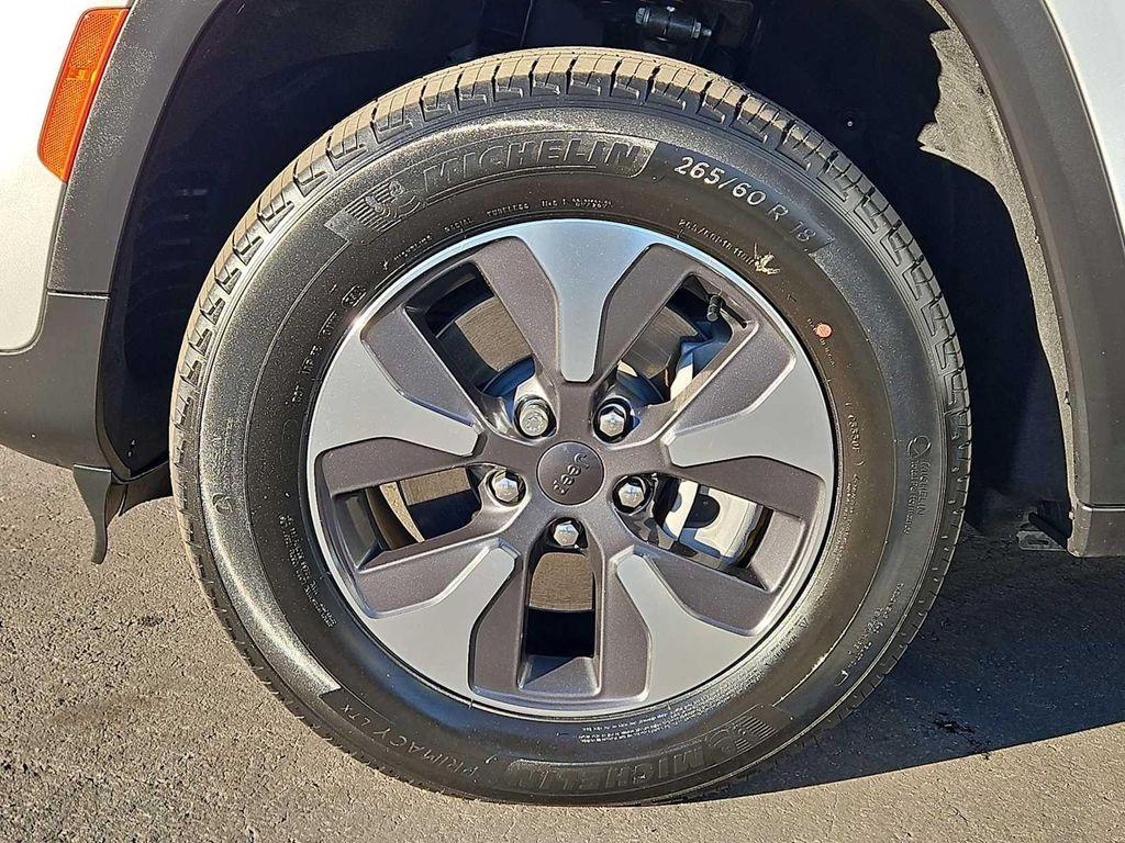 used 2022 Jeep Grand Cherokee 4xe car, priced at $26,000