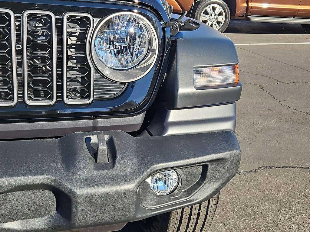 new 2026 Jeep Wrangler car, priced at $39,450