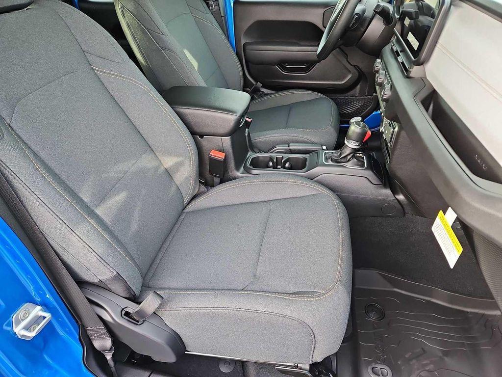 new 2026 Jeep Gladiator car, priced at $40,445