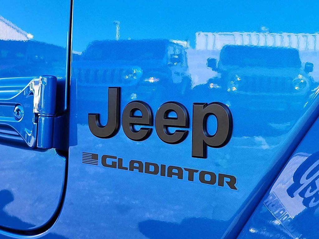new 2026 Jeep Gladiator car, priced at $39,905
