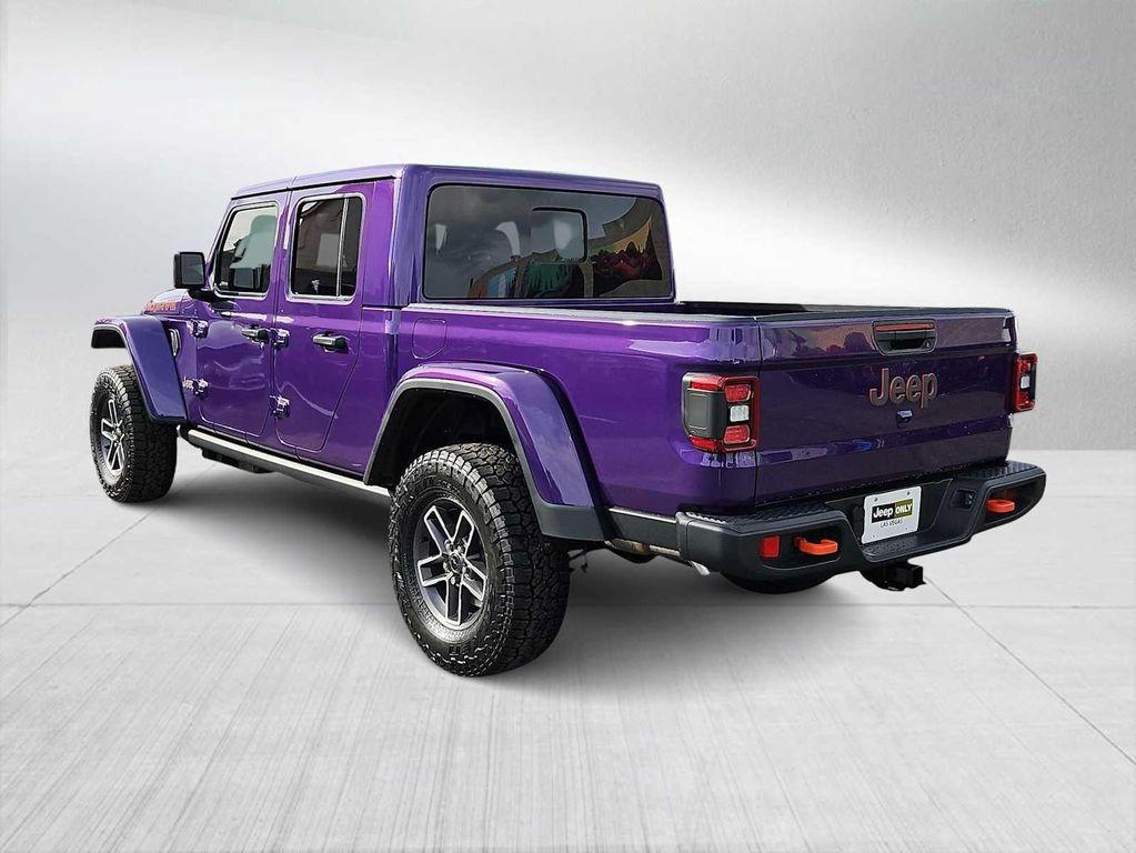 new 2026 Jeep Gladiator car, priced at $54,780