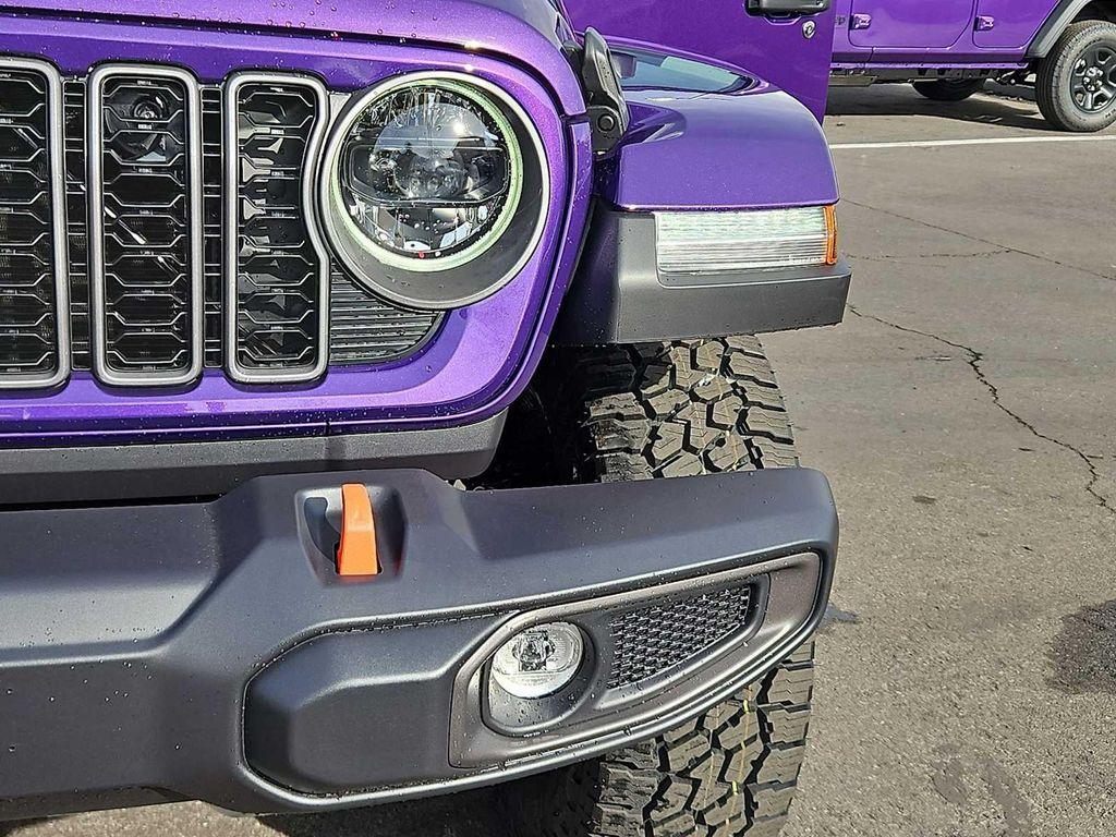 new 2026 Jeep Gladiator car, priced at $51,180