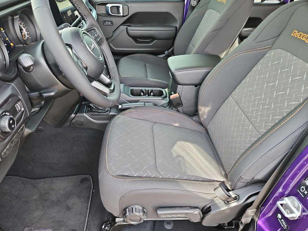 new 2026 Jeep Gladiator car, priced at $54,780