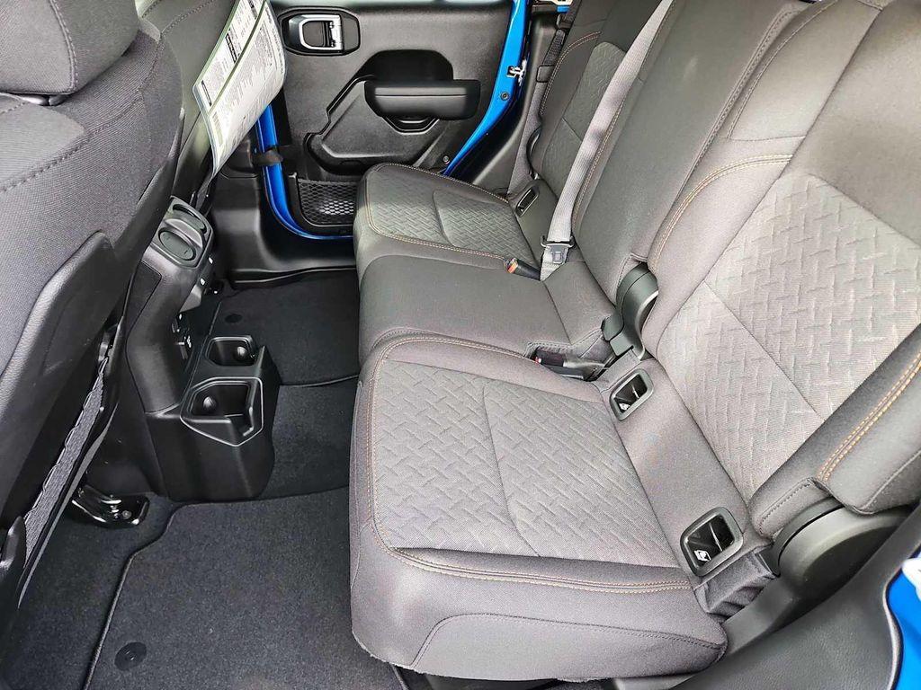 new 2026 Jeep Gladiator car, priced at $53,390