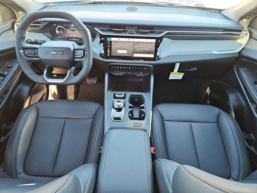 new 2026 Jeep Cherokee car, priced at $41,995