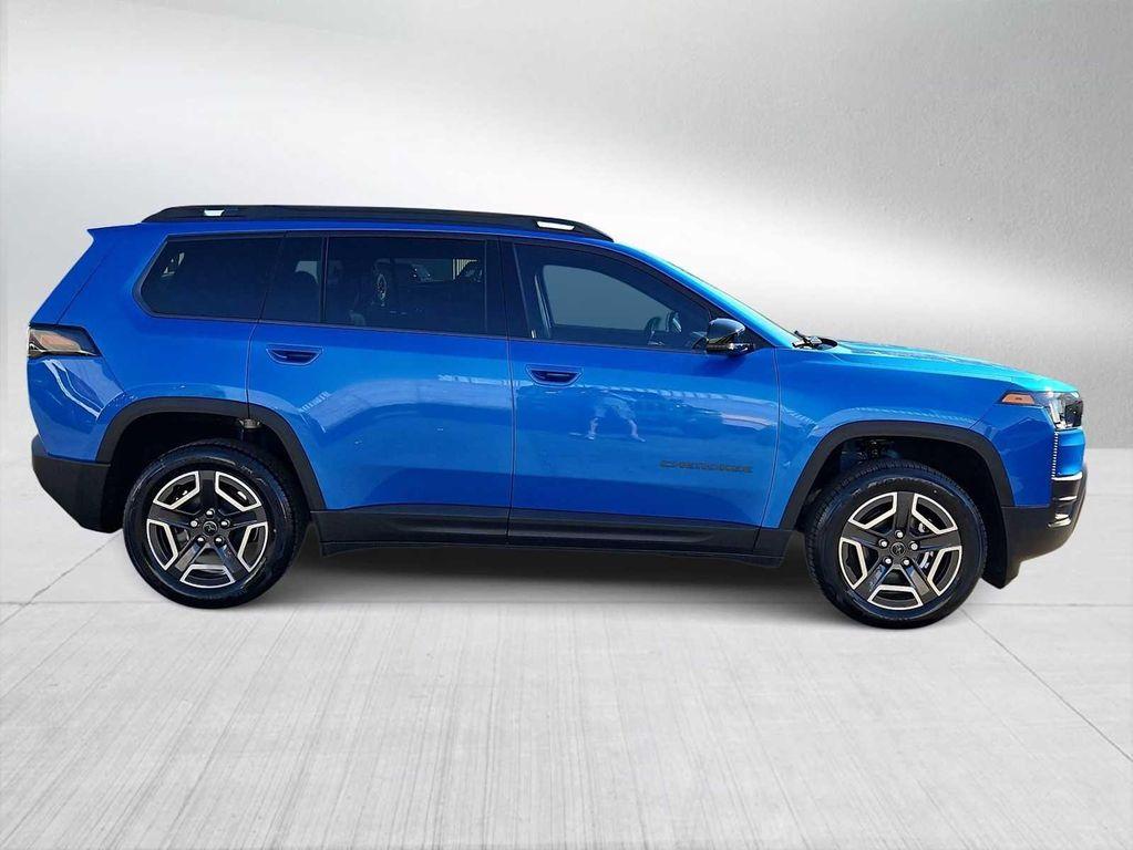 new 2026 Jeep Cherokee car, priced at $41,995