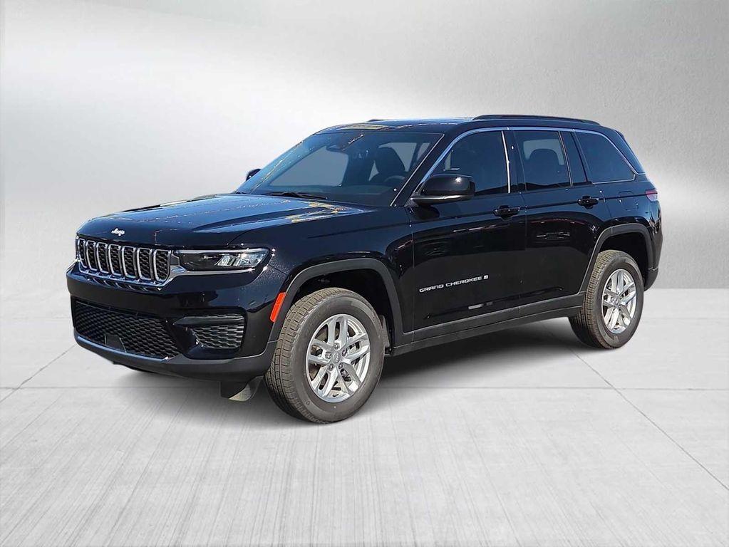 new 2025 Jeep Grand Cherokee car, priced at $32,920