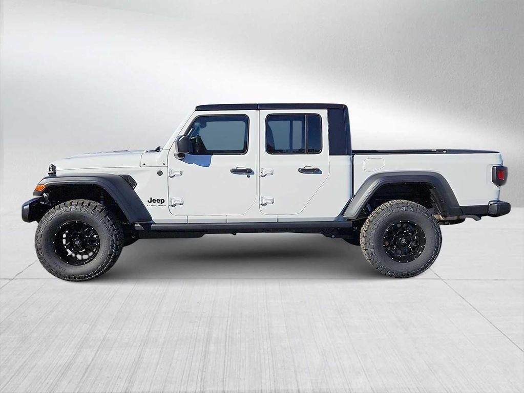 new 2026 Jeep Gladiator car, priced at $49,440