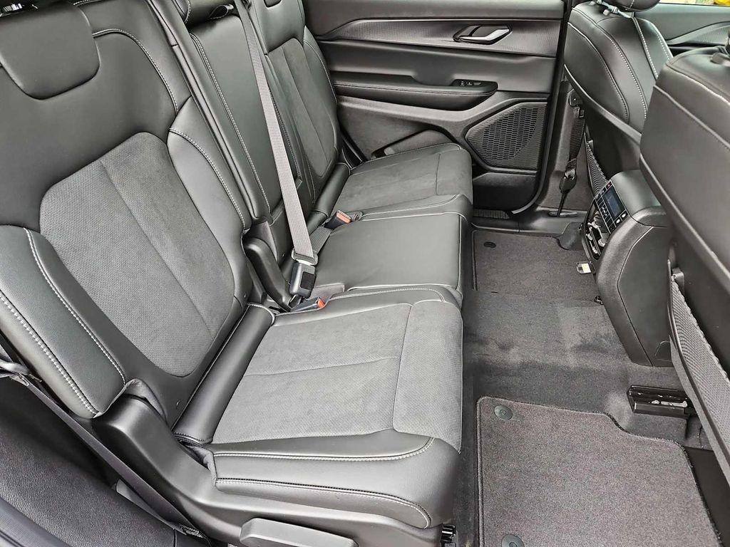 new 2025 Jeep Grand Cherokee L car, priced at $38,580