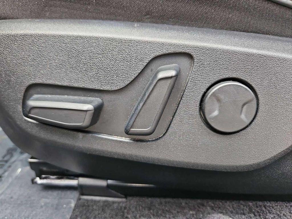 used 2023 Kia EV6 car, priced at $23,000