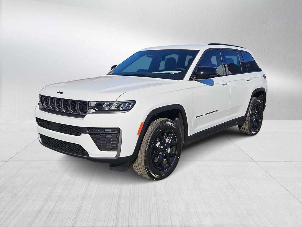 new 2026 Jeep Grand Cherokee car, priced at $43,430