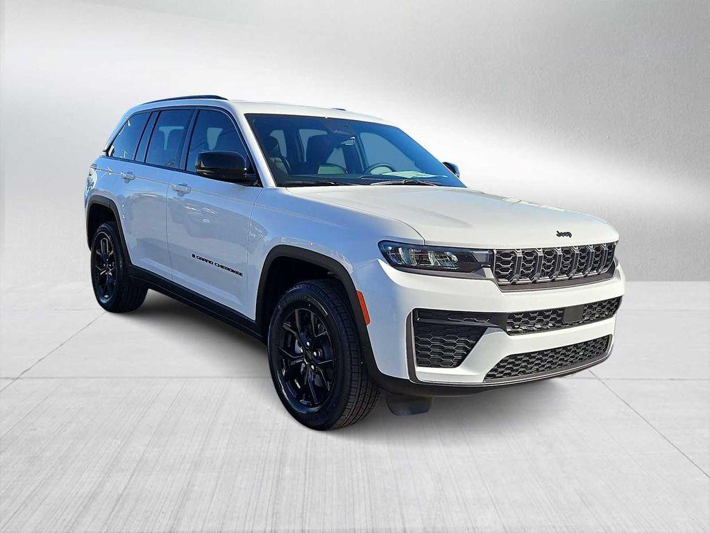 new 2026 Jeep Grand Cherokee car, priced at $43,430