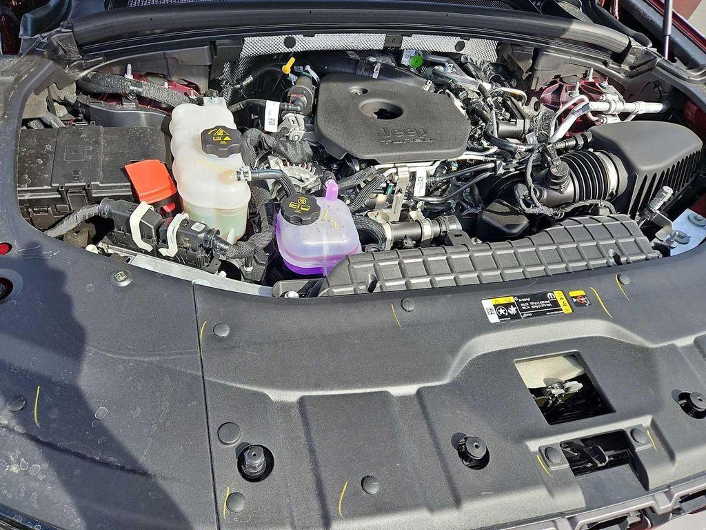 new 2026 Jeep Grand Cherokee car, priced at $43,930