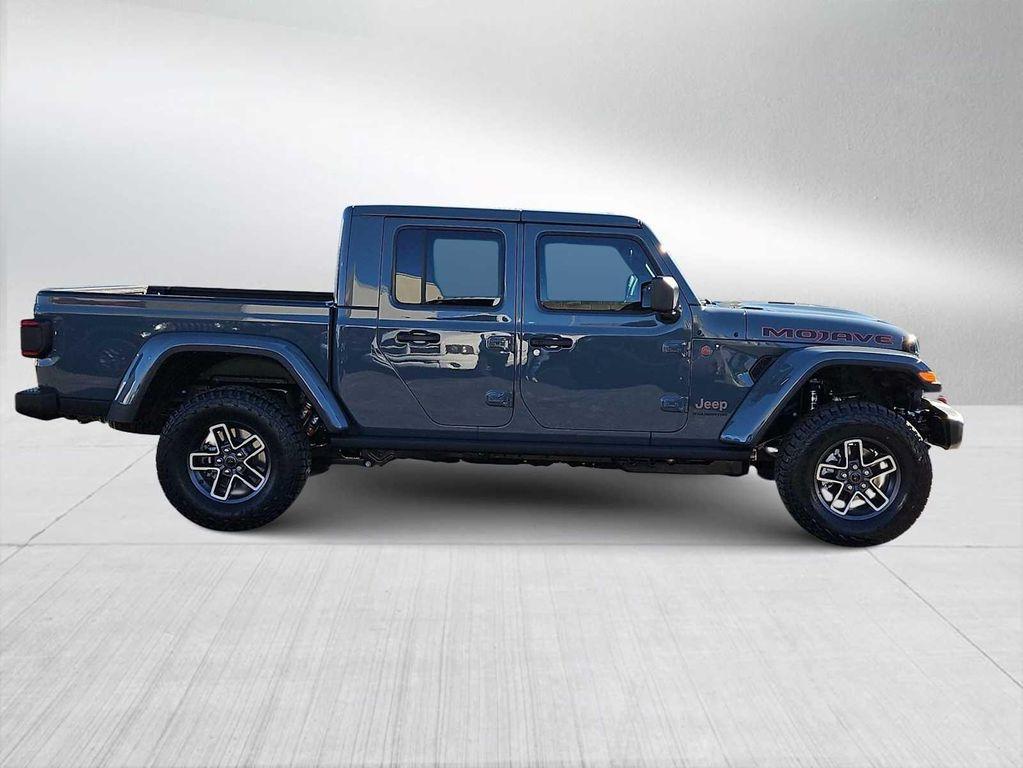 new 2026 Jeep Gladiator car, priced at $55,035
