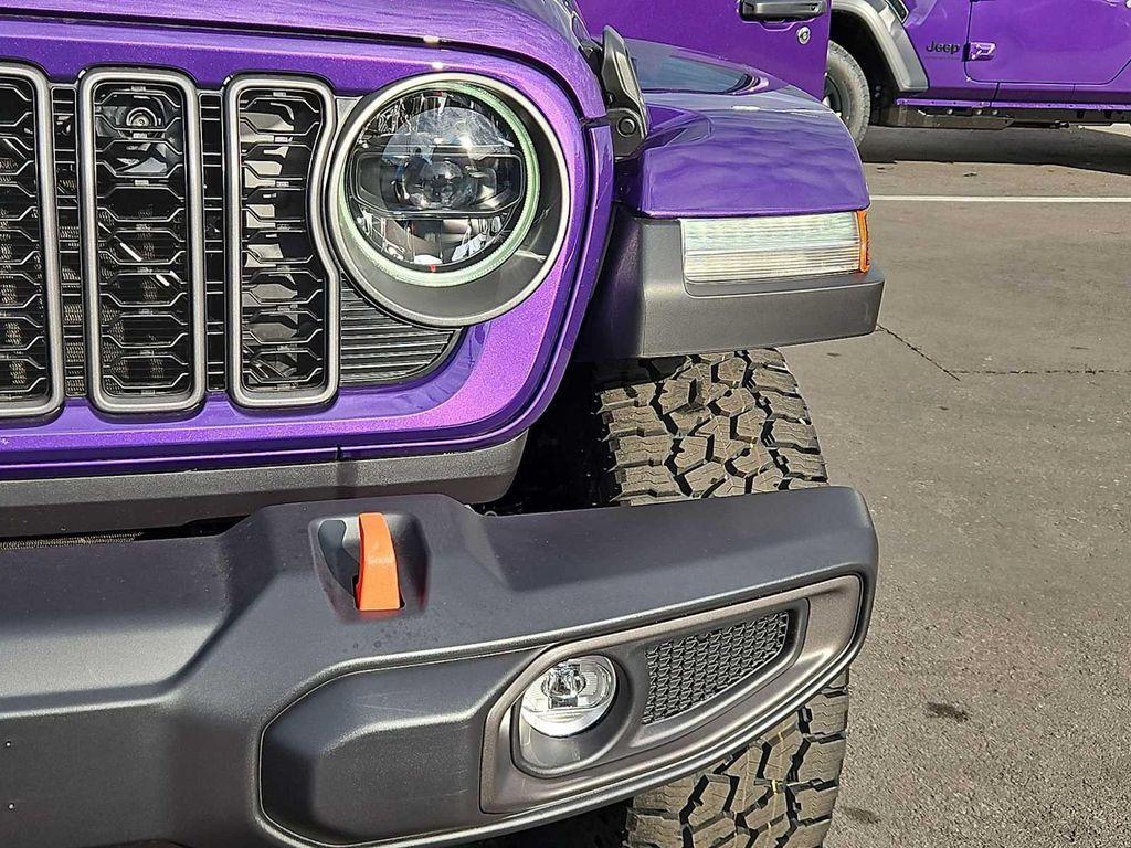 new 2026 Jeep Gladiator car, priced at $55,335