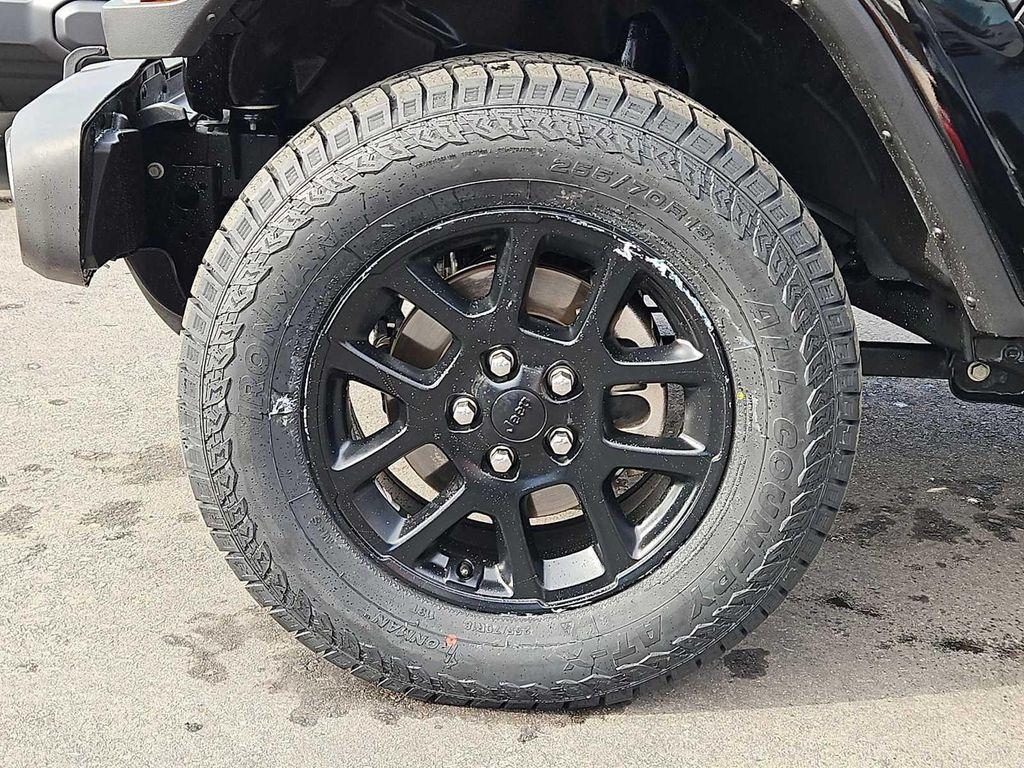 used 2023 Jeep Gladiator car, priced at $27,500