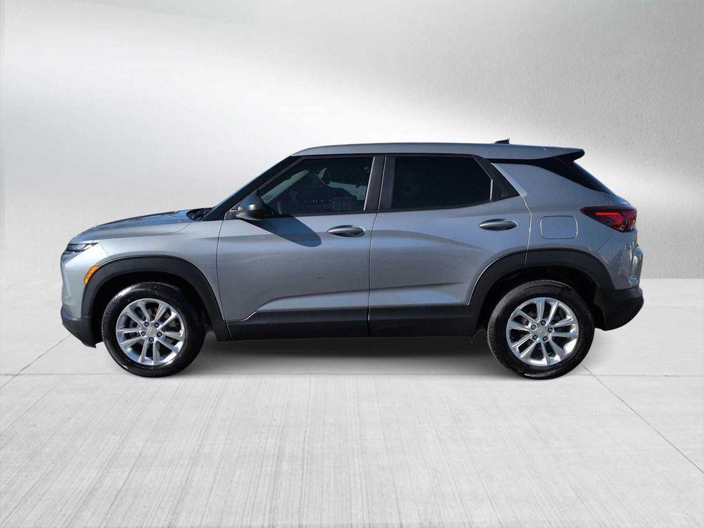 used 2025 Chevrolet TrailBlazer car, priced at $19,000
