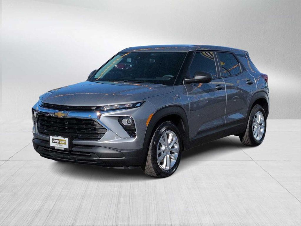 used 2025 Chevrolet TrailBlazer car, priced at $19,000