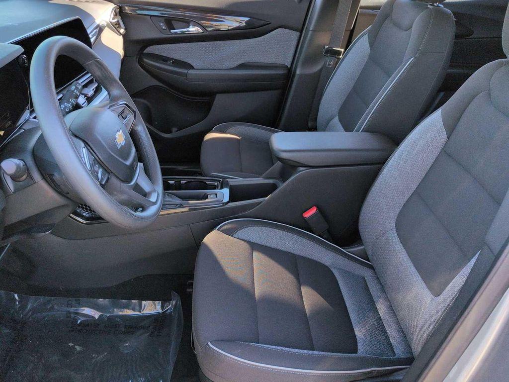 used 2025 Chevrolet TrailBlazer car, priced at $19,000