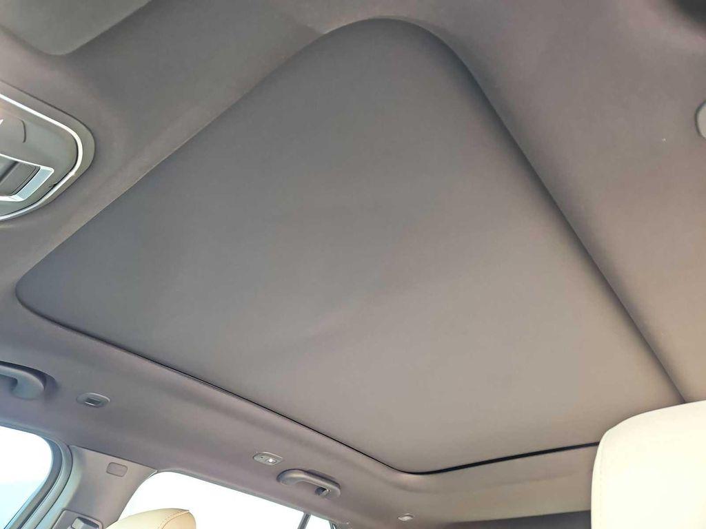 new 2026 Jeep Grand Cherokee car, priced at $45,405