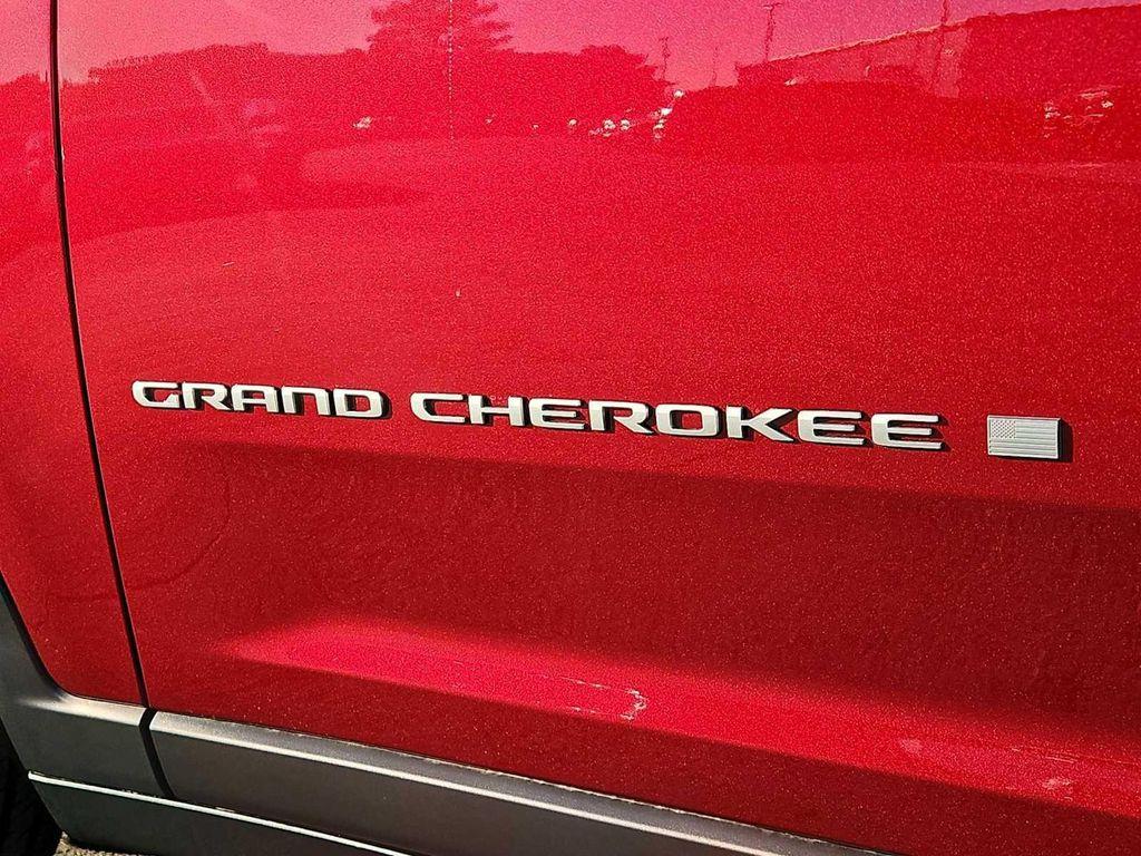 new 2026 Jeep Grand Cherokee car, priced at $45,405