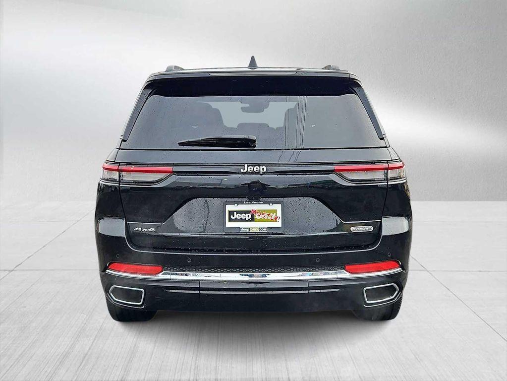 used 2023 Jeep Grand Cherokee car, priced at $36,000