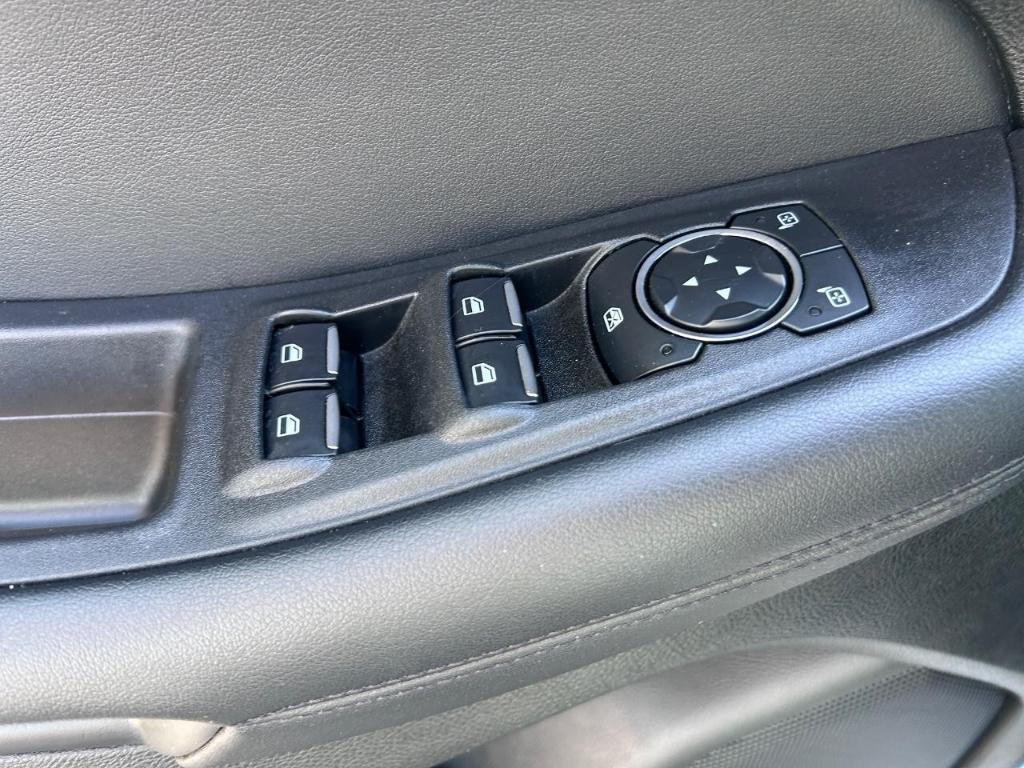 used 2023 Ford Edge car, priced at $23,261