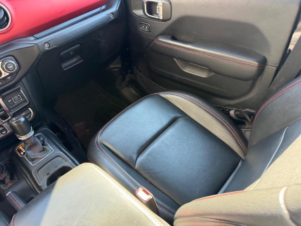 used 2022 Jeep Gladiator car, priced at $32,359