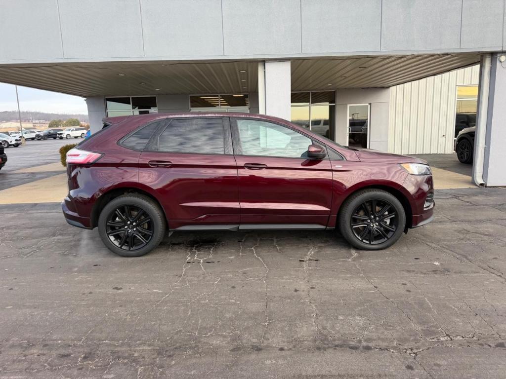 used 2022 Ford Edge car, priced at $23,989