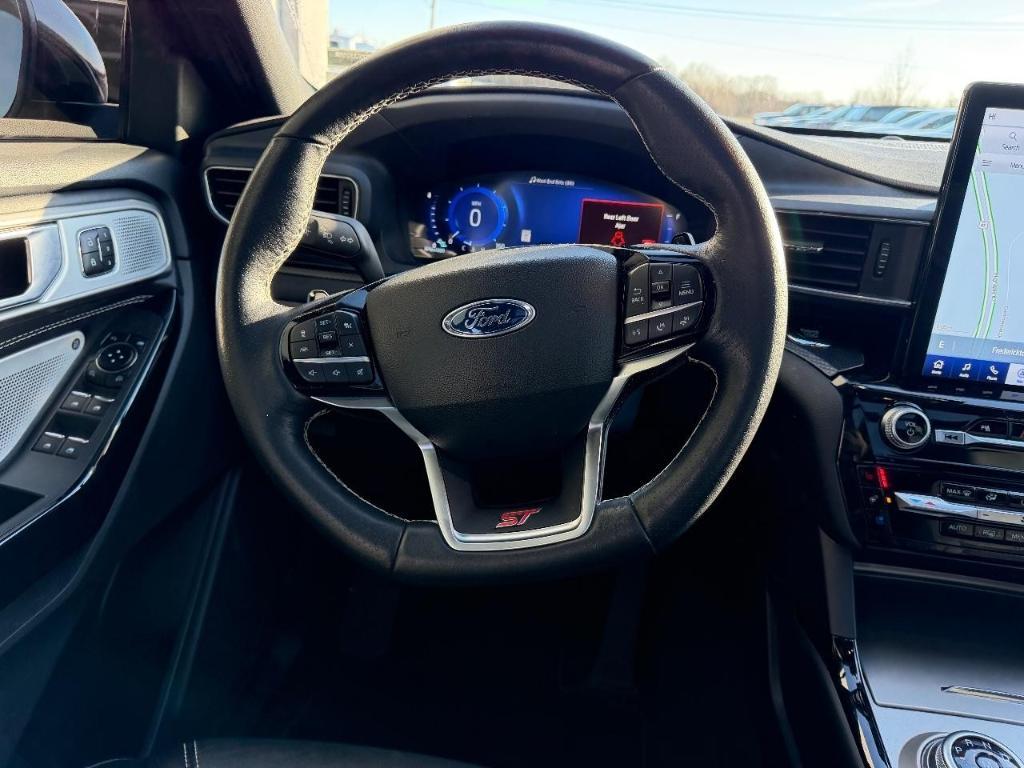 used 2023 Ford Explorer car, priced at $38,978