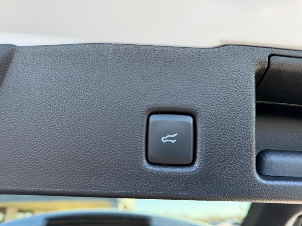 new 2026 Ford Escape car, priced at $28,384