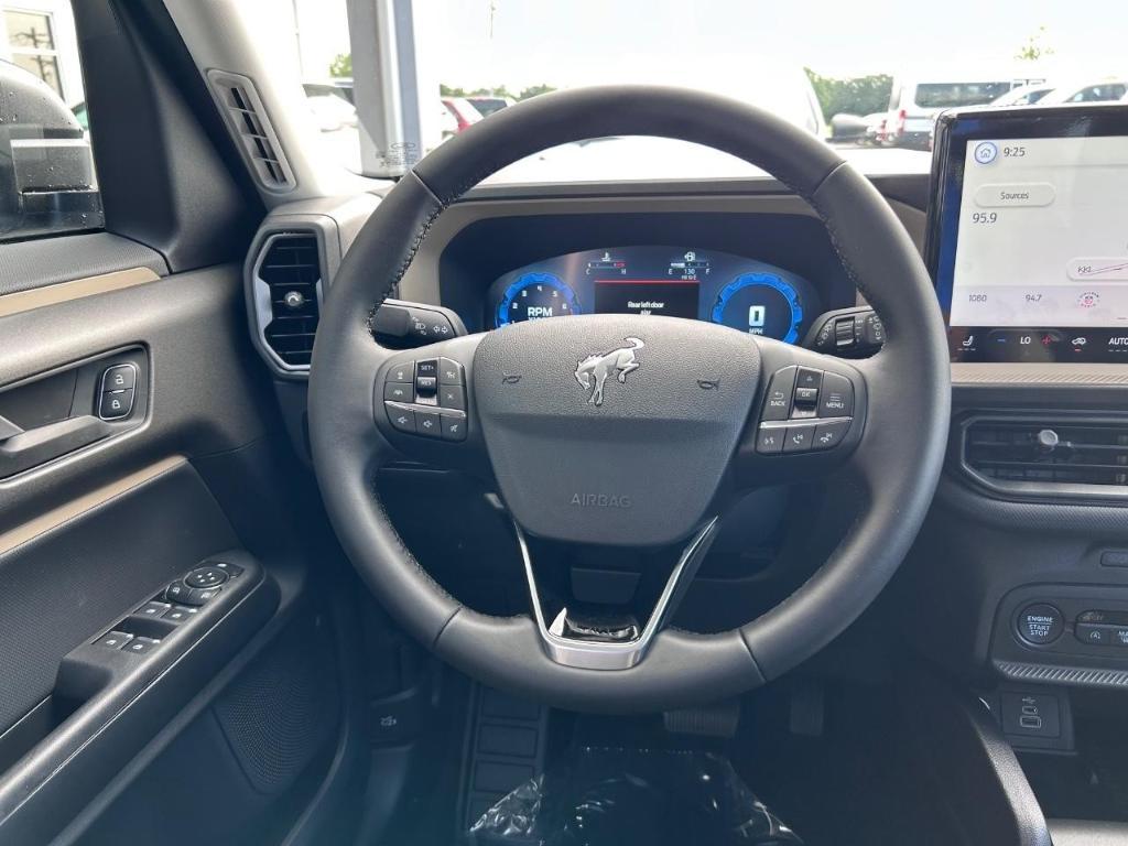 new 2025 Ford Bronco Sport car, priced at $30,176