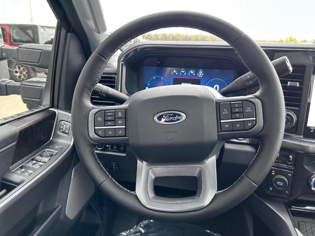 new 2025 Ford F-250 car, priced at $83,995