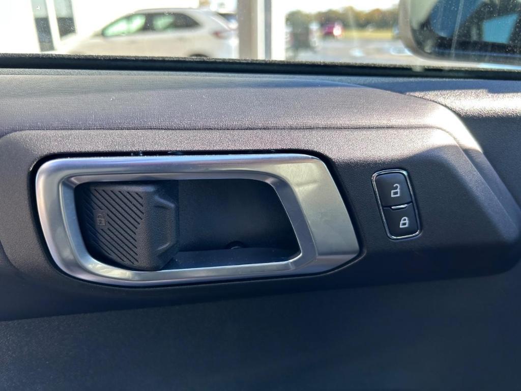 used 2024 Ford Bronco car, priced at $50,989