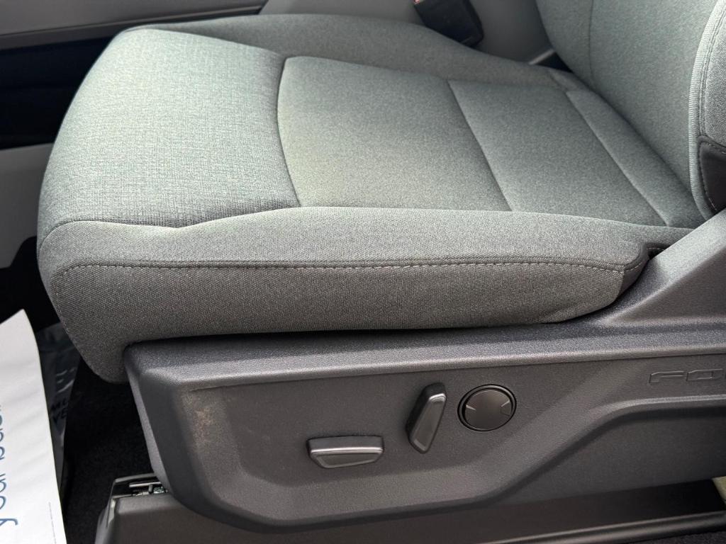 new 2025 Ford F-150 car, priced at $54,995