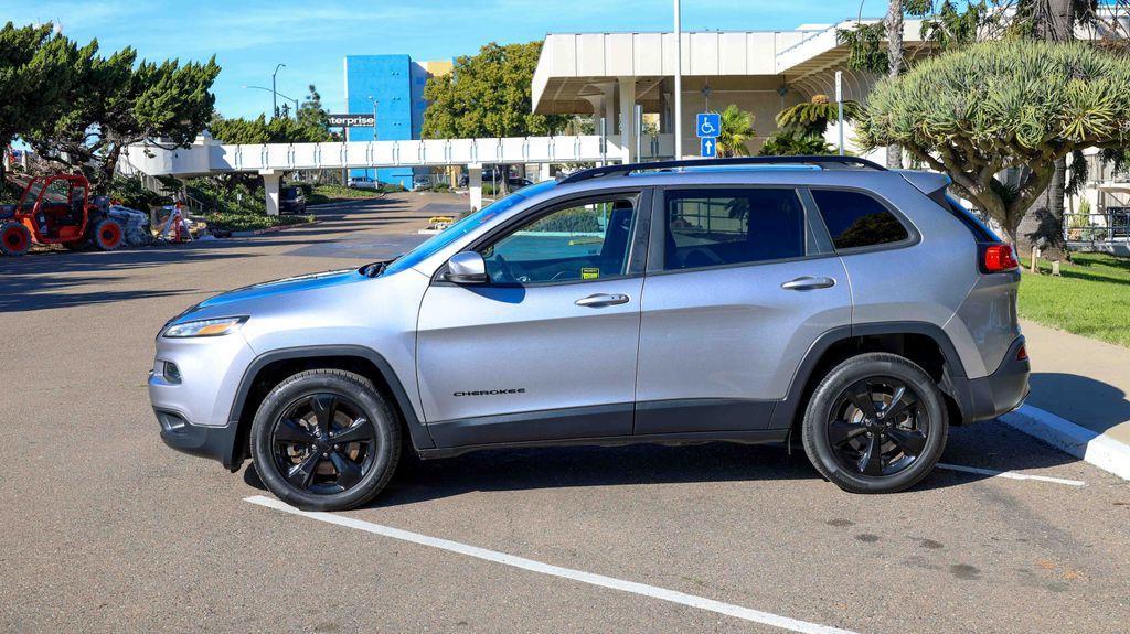 used 2016 Jeep Cherokee car, priced at $12,995