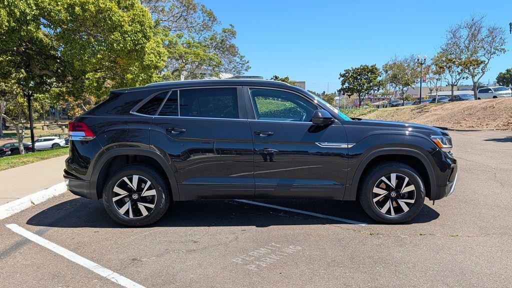 used 2020 Volkswagen Atlas Cross Sport car, priced at $17,995