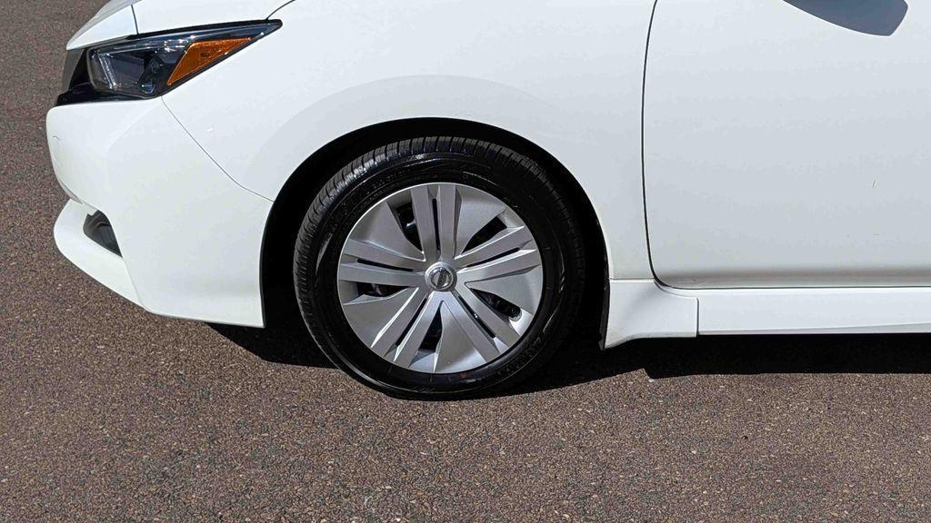 used 2022 Nissan Leaf car, priced at $13,995