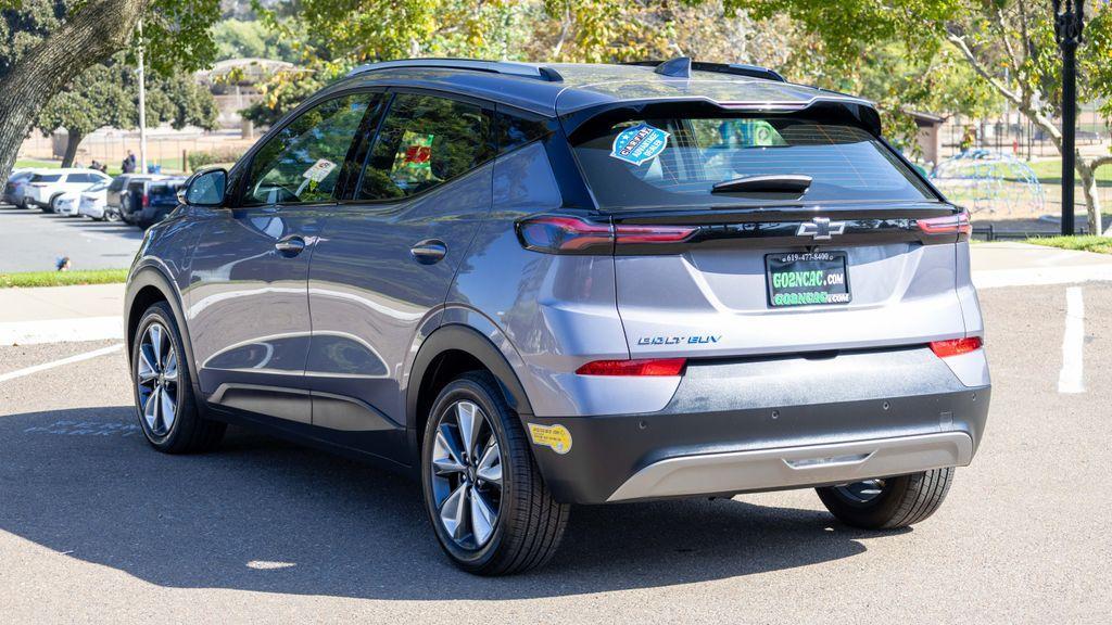 used 2022 Chevrolet Bolt EUV car, priced at $16,995