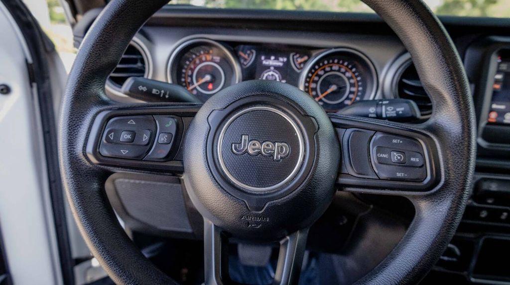 used 2023 Jeep Gladiator car, priced at $35,995