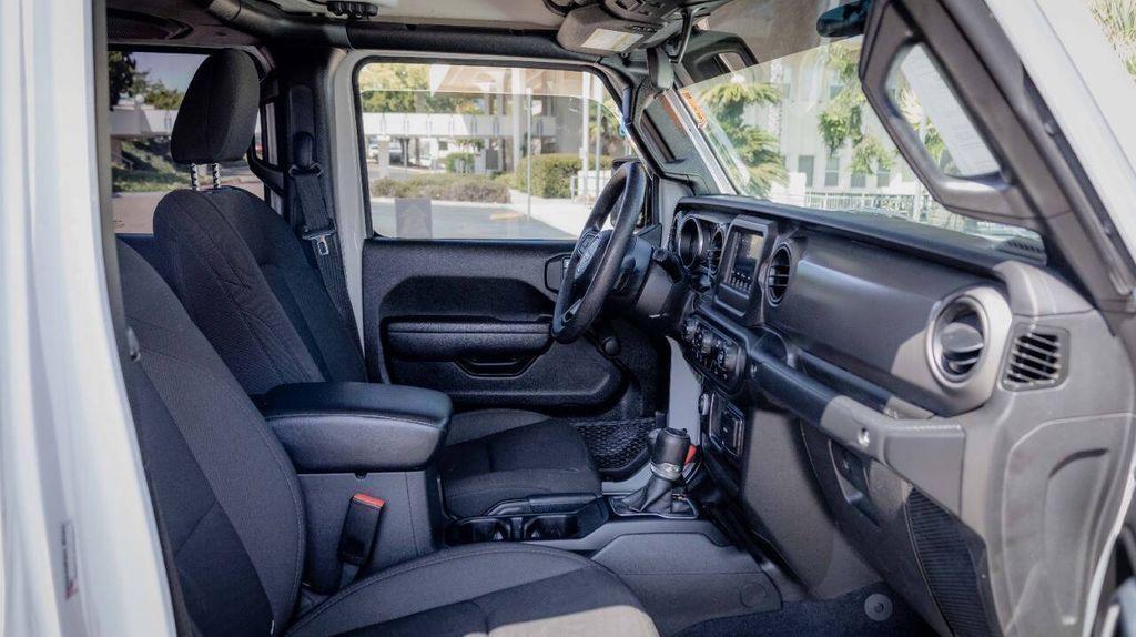 used 2023 Jeep Gladiator car, priced at $35,995