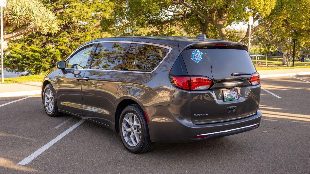 used 2017 Chrysler Pacifica car, priced at $12,995