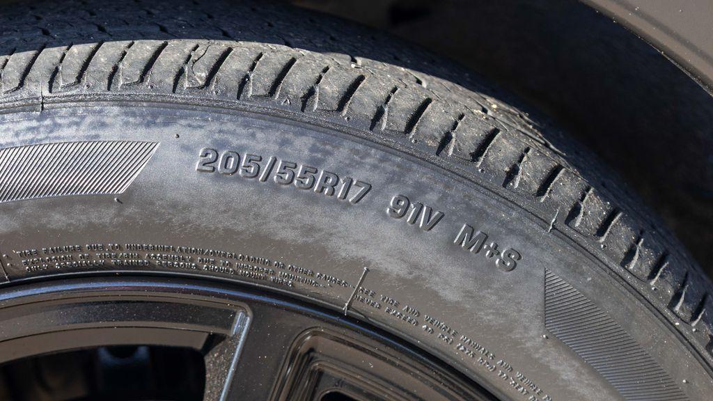 used 2023 Nissan Kicks car, priced at $17,995