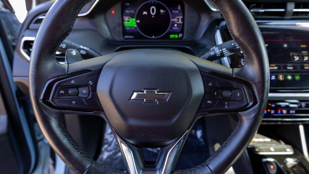 used 2022 Chevrolet Bolt EUV car, priced at $16,995