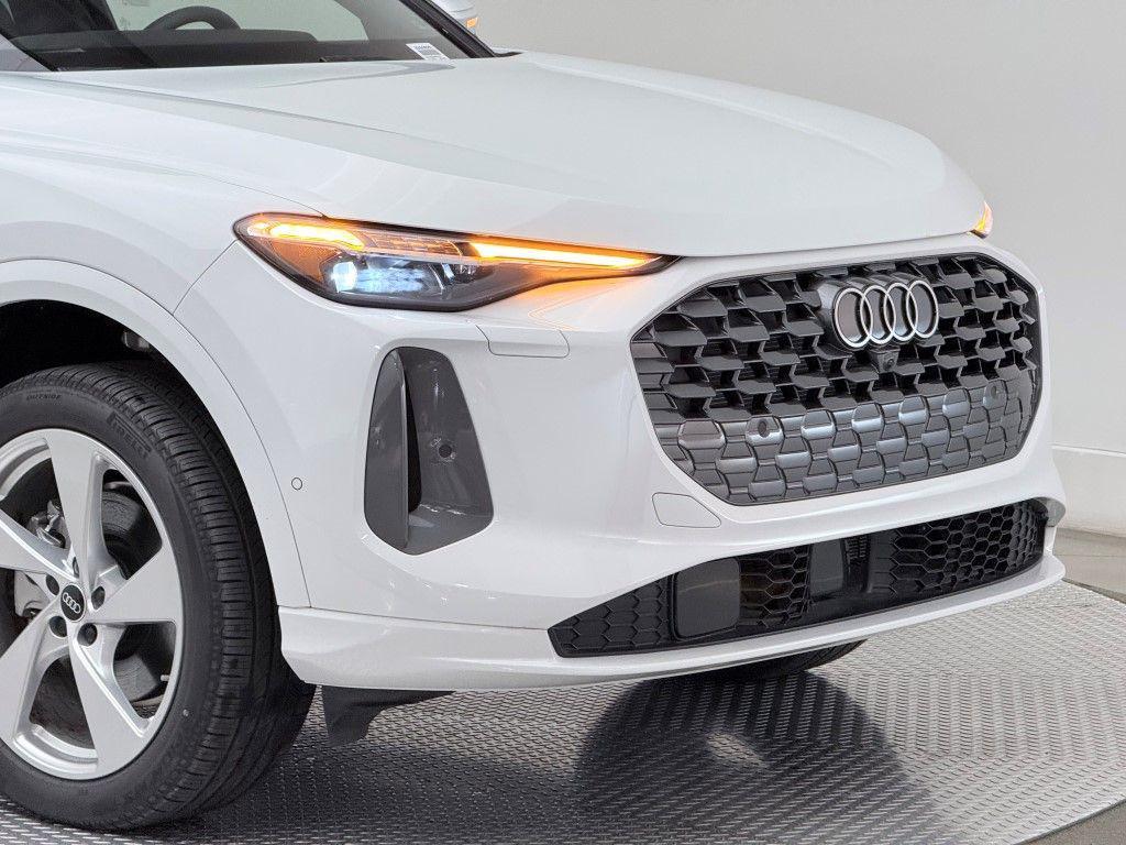 new 2025 Audi Q5 car, priced at $57,838