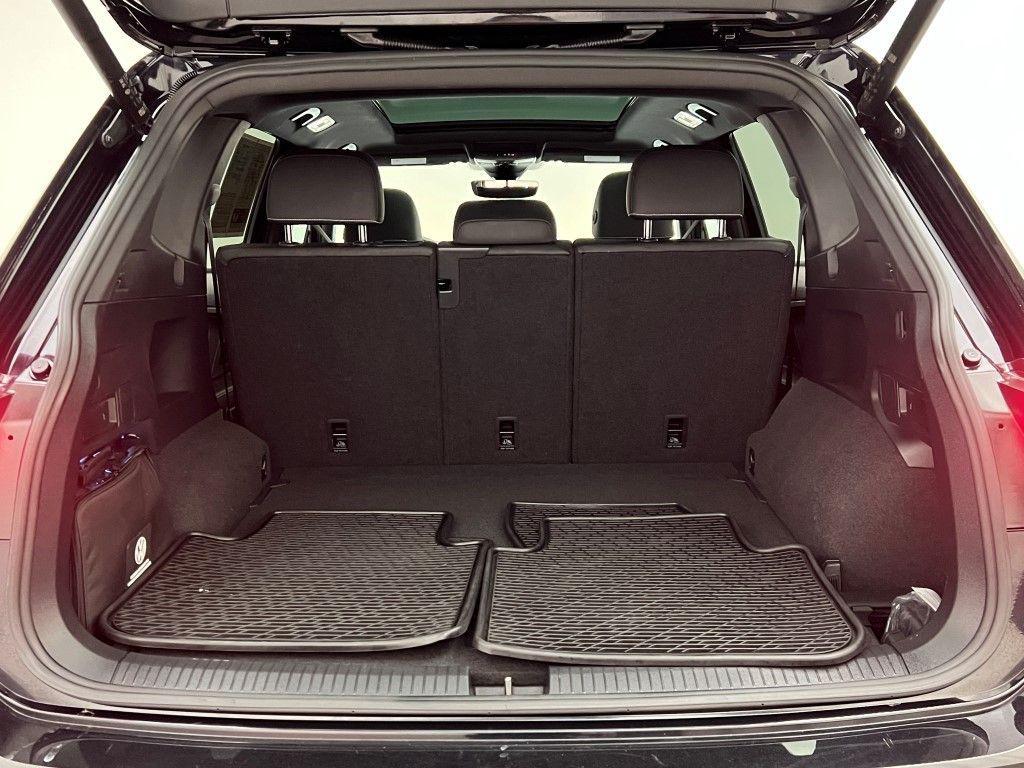 used 2023 Volkswagen Tiguan car, priced at $23,900