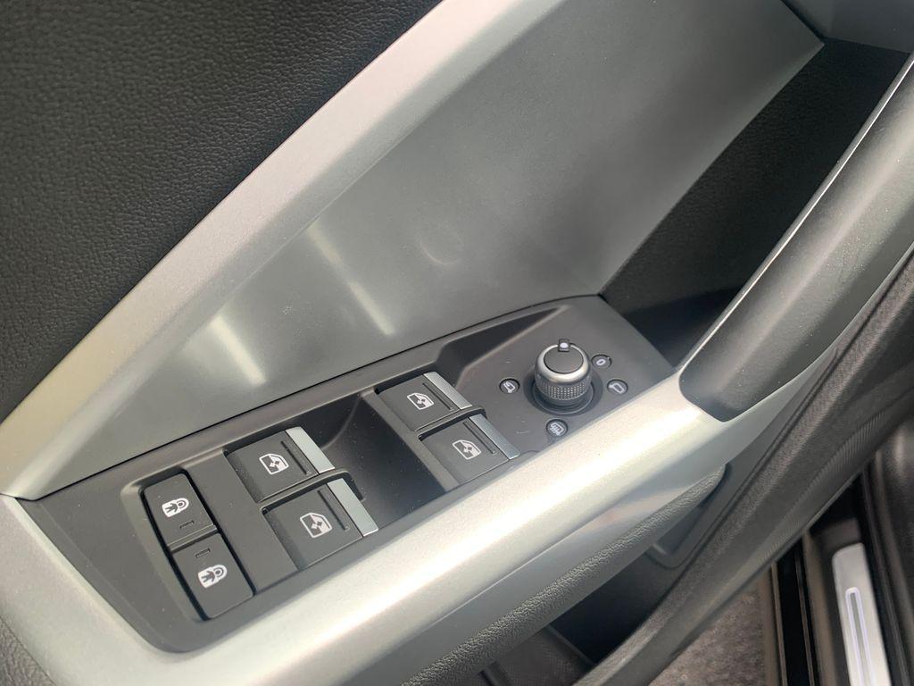 used 2025 Audi Q3 car, priced at $33,500