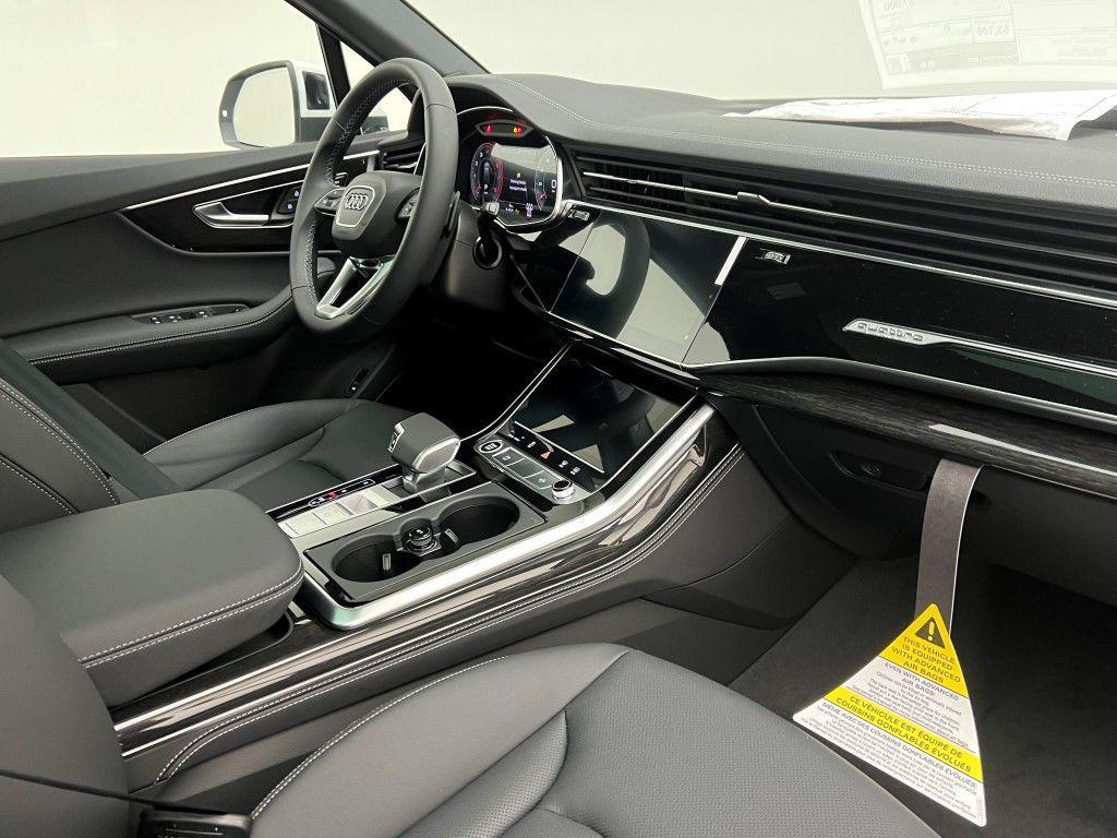 new 2026 Audi Q7 car, priced at $78,295