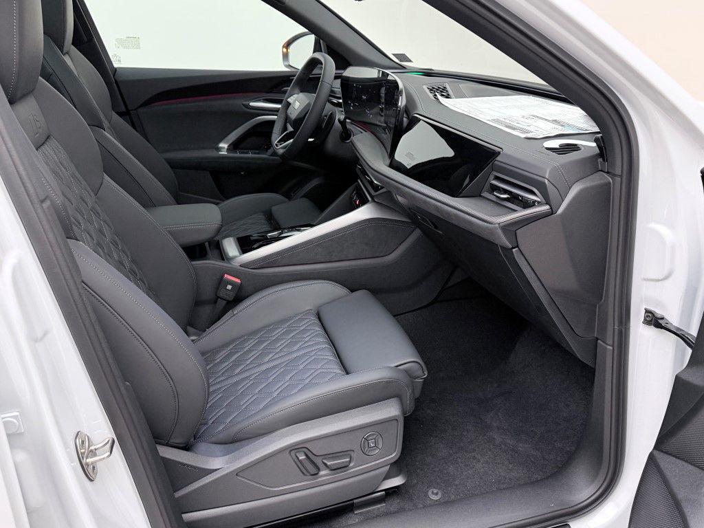 new 2025 Audi SQ5 car, priced at $70,504